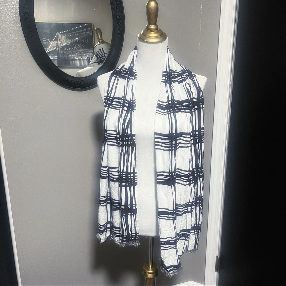 White plaid scarf